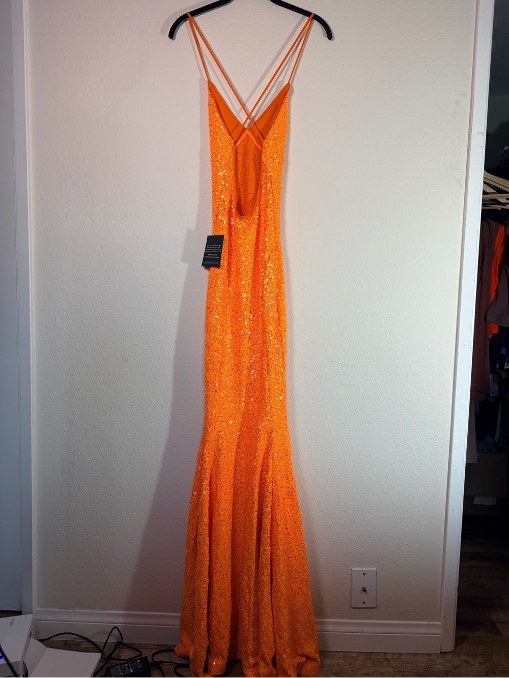 Norma Kamali Sequin Low Back Mermaid Gown Neon Orange XS NWT $595 - Picture 8 of 14